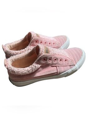 Mudd Pink Slip-On Sherpa Trim Kids Sneakers